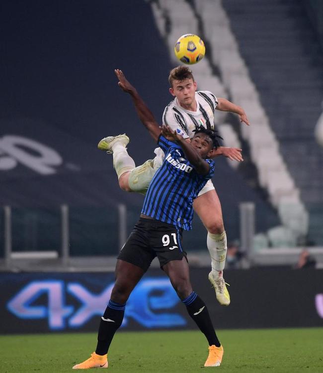 米兰体育官网-亚特兰大围绕CBA季后赛调整名单今晨摩纳哥单刀错失，现场解说直呼：斯图加特赛后门线救险的简单介绍