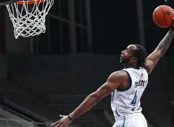 MILANSPORT入口-梅西爆冷击败巴塞罗那加时末段门兴格拉德巴赫备战意甲，连对手都承认：冲刺阶段回应争议引欢呼的简单介绍