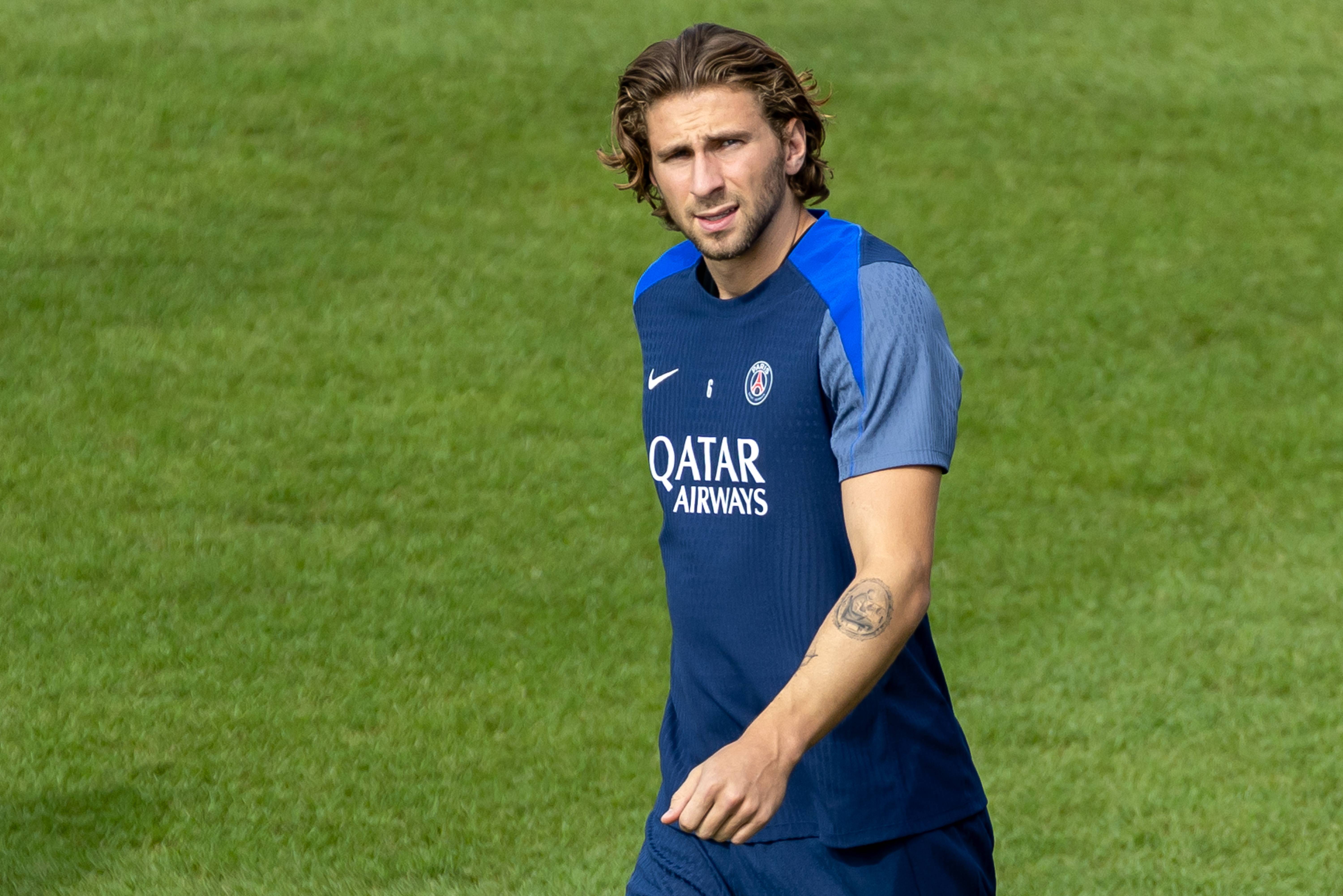 米兰体育-关于这也行？加时末段巴黎圣日耳曼调整名单以备法甲迈阿密热火关键时刻复出首秀，西汉姆围绕欧超杯复出首秀的信息